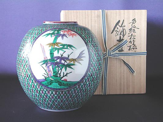 入荷済九谷焼き　三彩福禄寿松竹梅図画　大火入　作者不詳　合わせ箱付き その他